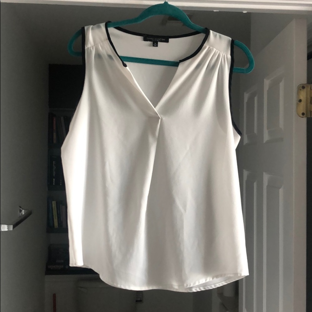 Business casual top